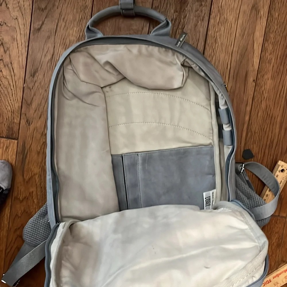 Day Owl Slim Pro Backpack - Pale Olive - Laptop Book Bag School College Unisex